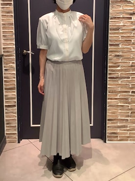 「TOKYO SHIRTS（トウキョウシャツ）の【吸水速乾】【COFREX】配色 ギャザー衿 ブラウス 五分袖 レディースデザインシャツ（シャツ/ブラウス、ブルー系）」を使った、BRICK HOUSE by Tokyo Shirts さいたま新都心コクーン店さん（レディース・163cm）の夏コーディネート