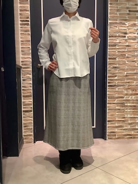 「アイテム（ビジネスシャツ）」を使った、BRICK HOUSE by Tokyo Shirts さいたま新都心コクーン店さん（レディース・163cm）の冬コーディネート