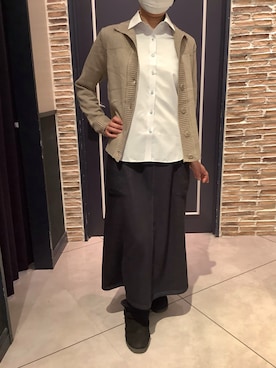 「アイテム（ビジネスシャツ）」を使った、BRICK HOUSE by Tokyo Shirts さいたま新都心コクーン店さん（レディース・163cm）の冬コーディネート