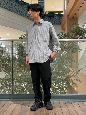 「GLOSTER（グロスター）のアイテム（ステンカラーコート）」を使った、nabeさん（メンズ・168cm）の秋コーディネート