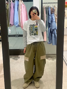 「CIAOPANIC（チャオパニック）のヴィンテージライクスラブTee（Tシャツ/カットソー、ホワイト系）」を使った、gnk93さん（レディース・164cm）の春コーディネート