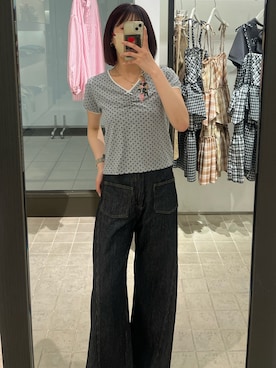「CIAOPANIC（チャオパニック）のピコレースVネックコンパクトTee（Tシャツ/カットソー、グレー系）」を使った、gnk93さん（レディース・164cm）の春コーディネート