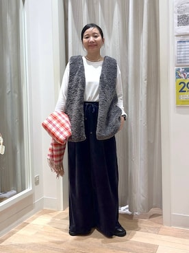 「アイテム（ストール/ショール）」を使った、manasangwさん（レディース・155cm）の秋コーディネート