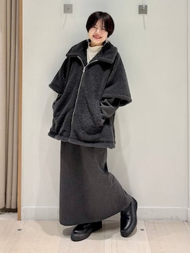 「アイテム（ポンチョ）」を使った、しらがさん（レディース・159cm）の秋コーディネート