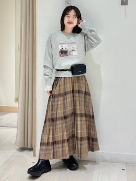 「GLOBAL WORK（グローバルワーク）のアイテム（トップス）」を使った、しらがさん（レディース・159cm）の秋コーディネート