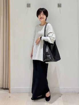 「アイテム（デジタル腕時計）」を使った、しらがさん（レディース・159cm）の秋コーディネート