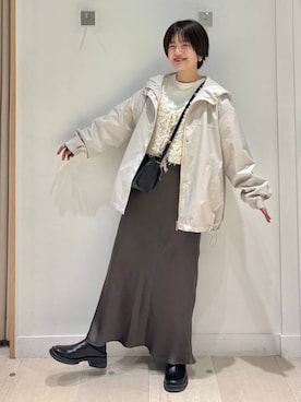 「GLOBAL WORK（グローバルワーク）のアイテム（トップス）」を使った、しらがさん（レディース・159cm）の春コーディネート