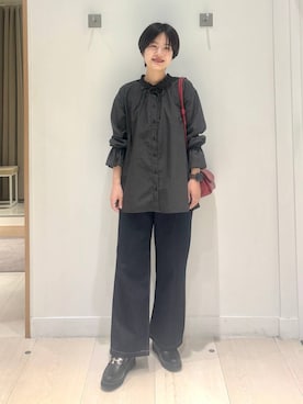 「アイテム（デジタル腕時計）」を使った、しらがさん（レディース・159cm）の秋コーディネート