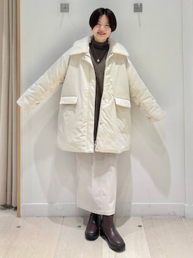 「アイテム（バングル/リストバンド）」を使った、しらがさん（レディース・159cm）の秋コーディネート