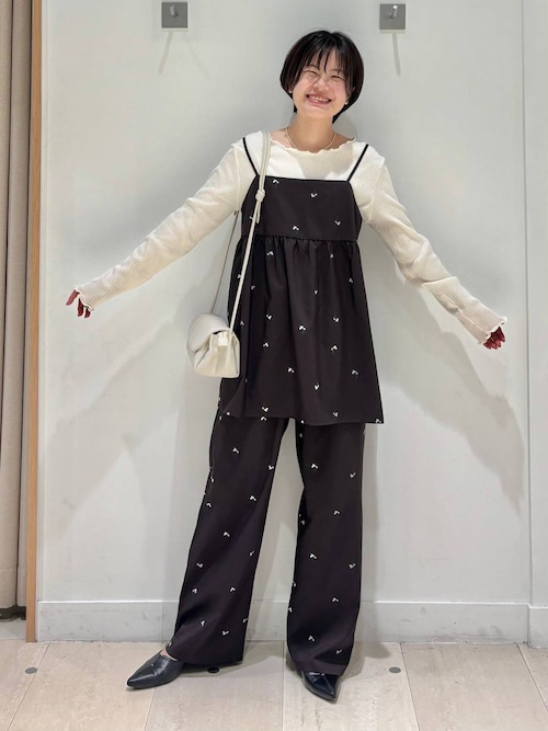 嬉様【お待ち下さい】＊ご購入用 MATINEE LINE/フラワー刺繍イージーパンツ/646659（その他パンツ