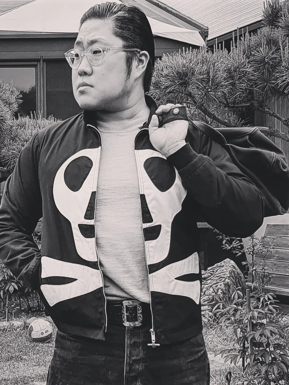 「At last&co、butcherproducts、BEAMS、mighty Mac」｜「MIGHTY-MACのアイテム（その他アウター、ブラック系）」を使った、Herringさん（メンズ・178cm）の春コーディネートの1枚目の写真