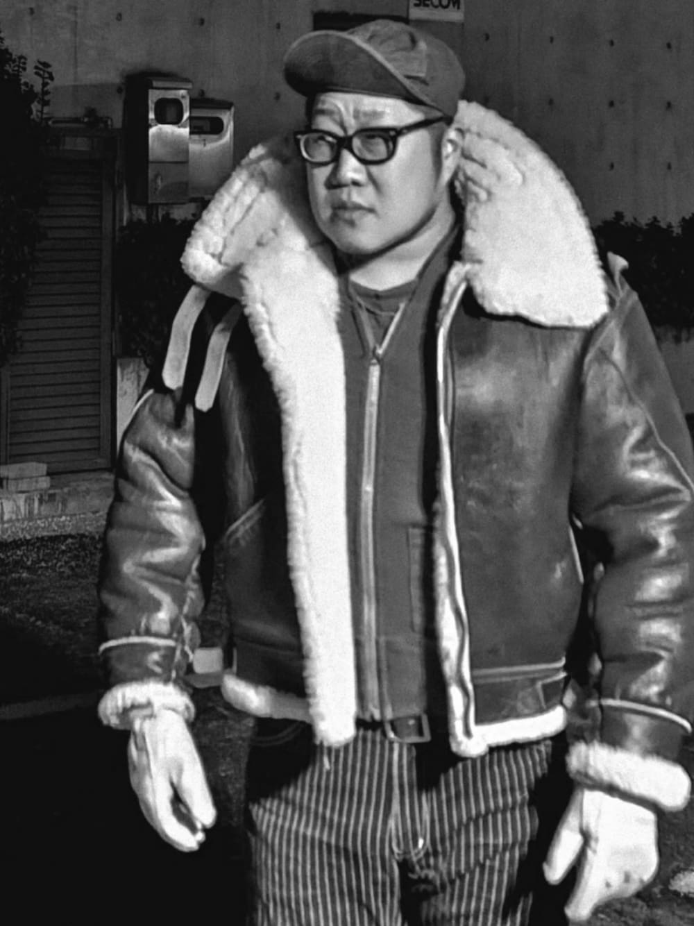 「Real McCoy's、Aero Leathers、IRON HEART、viberg、アメカジ」｜「THE REAL McCOY'Sのアイテム（カーディガン/ボレロ、グリーン系）」を使った、Herringさん（メンズ・178cm）の冬コーディネートの1枚目の写真