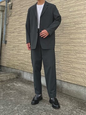 「UNIQLO（ユニクロ）のアイテム（テーラードジャケット、グレー系）」を使った、けいさん（メンズ・173cm）の春コーディネート