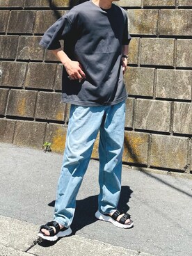 「UNIQLO（ユニクロ）のアイテム（デニムパンツ、ブルー系）」を使った、けいさん（メンズ・173cm）の夏コーディネート