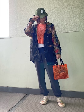 「アイテム（ローファー、ゴールド系）」を使った、tink0804さん（レディース・157cm）の春コーディネート