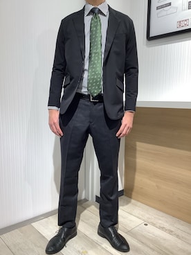 「アイテム（スーツジャケット）」を使った、TOKYO SHIRTS OUTLET 福岡マリノアシティ店さん（メンズ・172cm）の冬コーディネート