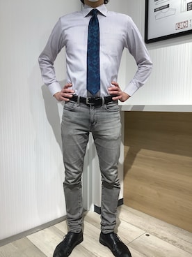 「アイテム（ビジネスシャツ）」を使った、TOKYO SHIRTS OUTLET 福岡マリノアシティ店さん（メンズ・172cm）の春コーディネート