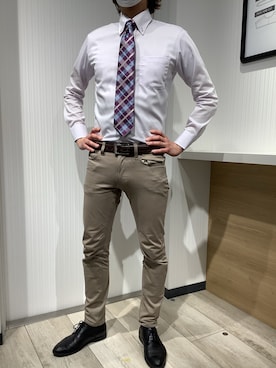 「アイテム（ビジネスシャツ）」を使った、TOKYO SHIRTS OUTLET 福岡マリノアシティ店さん（メンズ・172cm）の春コーディネート