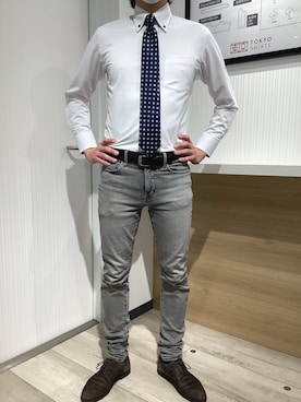 「アイテム（ビジネスシャツ）」を使った、TOKYO SHIRTS OUTLET 福岡マリノアシティ店さん（メンズ・172cm）の春コーディネート