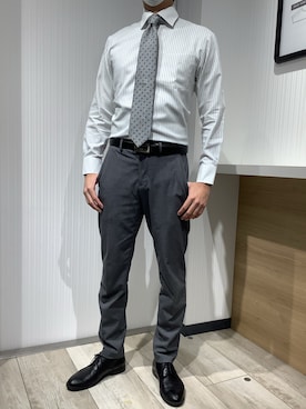 「アイテム（ビジネスシャツ）」を使った、TOKYO SHIRTS OUTLET 福岡マリノアシティ店さん（メンズ・172cm）の冬コーディネート