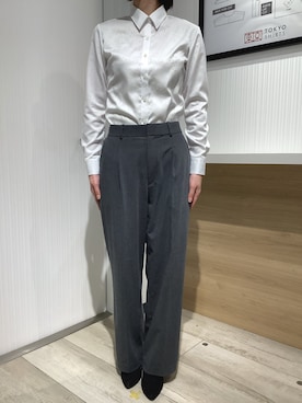 「アイテム（ビジネスシャツ）」を使った、TOKYO SHIRTS OUTLET 福岡マリノアシティ店さん（レディース・164cm）の春コーディネート