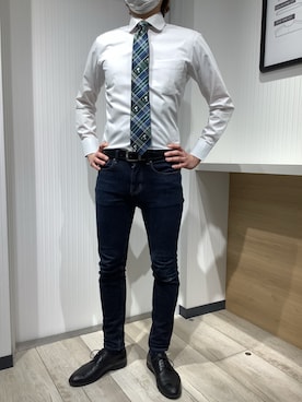 「アイテム（ビジネスシャツ）」を使った、TOKYO SHIRTS OUTLET 福岡マリノアシティ店さん（メンズ・172cm）の春コーディネート