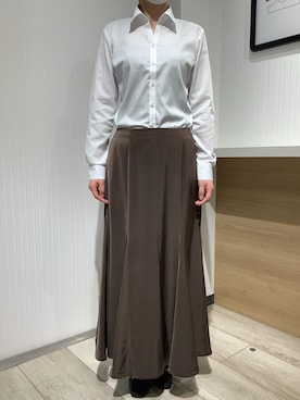 「アイテム（ビジネスシャツ）」を使った、TOKYO SHIRTS OUTLET 福岡マリノアシティ店さん（レディース・160cm）の冬コーディネート
