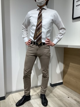 「アイテム（ビジネスシャツ）」を使った、TOKYO SHIRTS OUTLET 福岡マリノアシティ店さん（メンズ・172cm）の春コーディネート