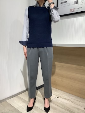 「アイテム（ビジネスシャツ）」を使った、TOKYO SHIRTS OUTLET 福岡マリノアシティ店さん（レディース・164cm）の春コーディネート