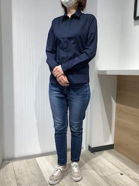 「アイテム（ビジネスシャツ）」を使った、TOKYO SHIRTS OUTLET 福岡マリノアシティ店さん（レディース・160cm）の春コーディネート