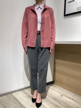 「アイテム（ビジネスシャツ）」を使った、TOKYO SHIRTS OUTLET 福岡マリノアシティ店さん（レディース・164cm）の冬コーディネート