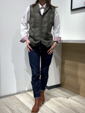「アイテム（ビジネスシャツ）」を使った、TOKYO SHIRTS OUTLET 福岡マリノアシティ店さん（レディース・164cm）の秋コーディネート