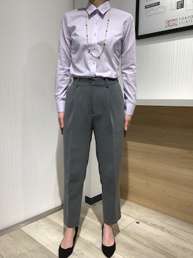 「アイテム（ビジネスシャツ）」を使った、TOKYO SHIRTS OUTLET 福岡マリノアシティ店さん（レディース・164cm）の春コーディネート