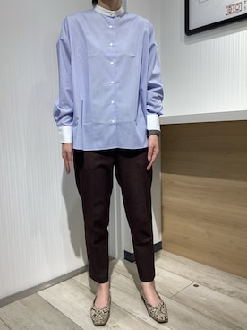 「ゆったりシルエット」｜「アイテム（スラックス）」を使った、TOKYO SHIRTS OUTLET 福岡マリノアシティ店さん（レディース・164cm）の秋コーディネート