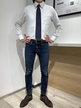 「アイテム（ビジネスシャツ）」を使った、TOKYO SHIRTS OUTLET 福岡マリノアシティ店さん（メンズ・172cm）の春コーディネート