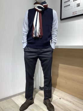 「アイテム（マフラー）」を使った、TOKYO SHIRTS OUTLET 福岡マリノアシティ店さん（メンズ・172cm）の秋コーディネート