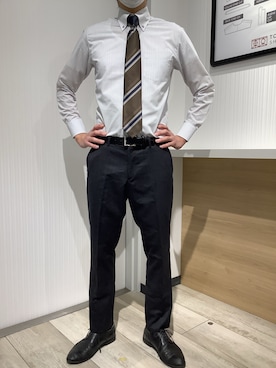 「アイテム（ビジネスシャツ）」を使った、TOKYO SHIRTS OUTLET 福岡マリノアシティ店さん（メンズ・172cm）の冬コーディネート