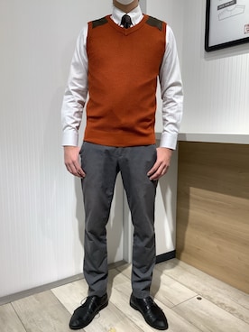 「アイテム（ビジネスシャツ）」を使った、TOKYO SHIRTS OUTLET 福岡マリノアシティ店さん（メンズ・172cm）の冬コーディネート