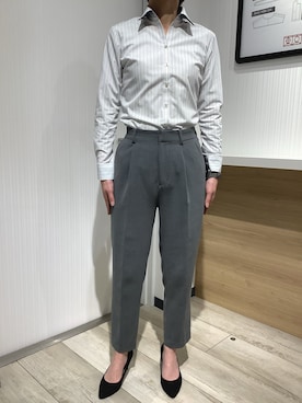 「アイテム（ビジネスシャツ）」を使った、TOKYO SHIRTS OUTLET 福岡マリノアシティ店さん（レディース・164cm）の春コーディネート