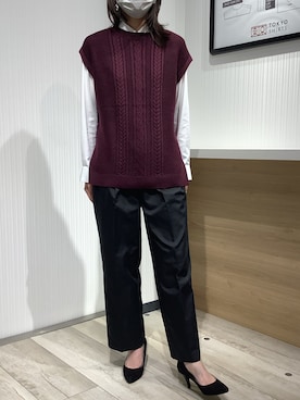 「アイテム（ベスト、パープル系）」を使った、TOKYO SHIRTS OUTLET 福岡マリノアシティ店さん（レディース・164cm）の秋コーディネート