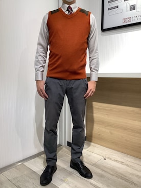 「アイテム（ビジネスシャツ）」を使った、TOKYO SHIRTS OUTLET 福岡マリノアシティ店さん（メンズ・172cm）の秋コーディネート