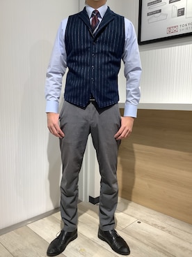 「アイテム（ビジネスシャツ）」を使った、TOKYO SHIRTS OUTLET 福岡マリノアシティ店さん（メンズ・172cm）の冬コーディネート