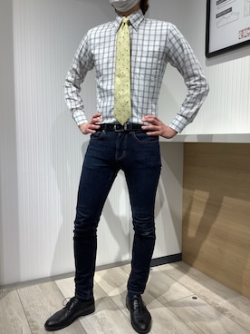 「アイテム（ビジネスシャツ）」を使った、TOKYO SHIRTS OUTLET 福岡マリノアシティ店さん（メンズ・172cm）の春コーディネート