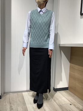 「アイテム（ビジネスシャツ）」を使った、TOKYO SHIRTS OUTLET 福岡マリノアシティ店さん（レディース・164cm）の冬コーディネート