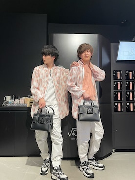 「ARMANI EXCHANGE（アルマーニエクスチェンジ）のアイテム（ステンカラーコート）」を使った、axharajukuさん（メンズ・175cm）の春コーディネート