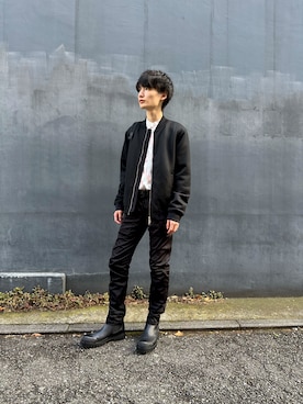 「ARMANI EXCHANGE（アルマーニエクスチェンジ）のアイテム（スラックス）」を使った、axharajukuさん（メンズ・175cm）の冬コーディネート