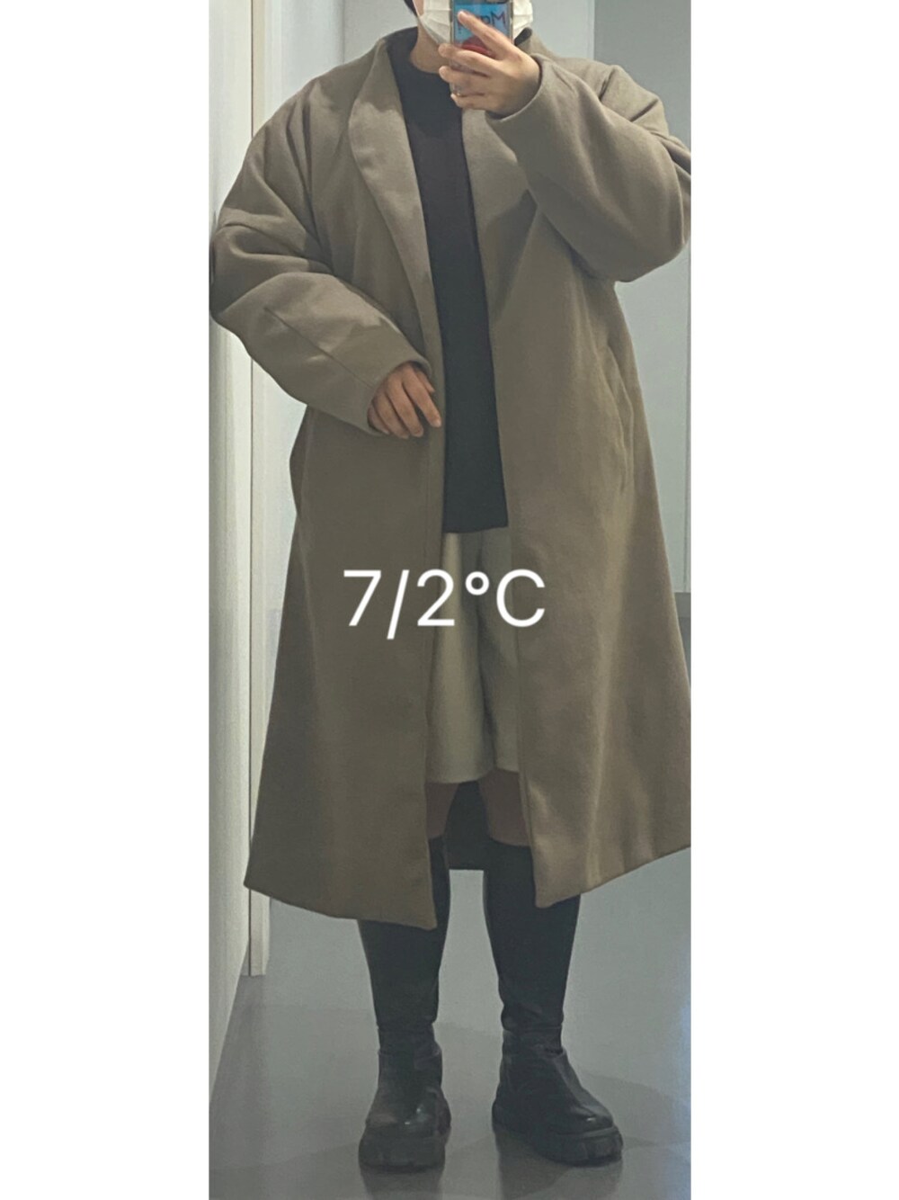「しまむらのFWBツキノーカラーコート（ノーカラーコート、グレー系）」を使った、naomiさん（レディース・158cm）の冬コーディネートの1枚目の写真