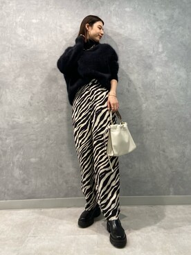 「Rouge vif（ルージュヴィフ）のアイテム（アクセサリー）」を使った、AMIさん（レディース・163cm）の秋コーディネート