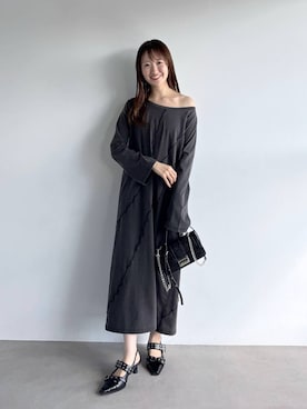 「PAGEBOY（ページボーイ）のサンドヴィンテージキリカエロングスリーブワンピース(長袖) 【ボートネック・ワンショルダー対応】（ワンピース）」を使った、ひ　な　たさん（レディース・160cm）の夏コーディネート