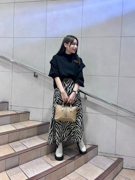 「SENSE OF PLACE by URBAN RESEARCH（センスオブプレイスバイアーバンリサーチ）のアニマルパターンナロースカート（スカート）」を使った、はつねさん（レディース・159cm）の秋コーディネート